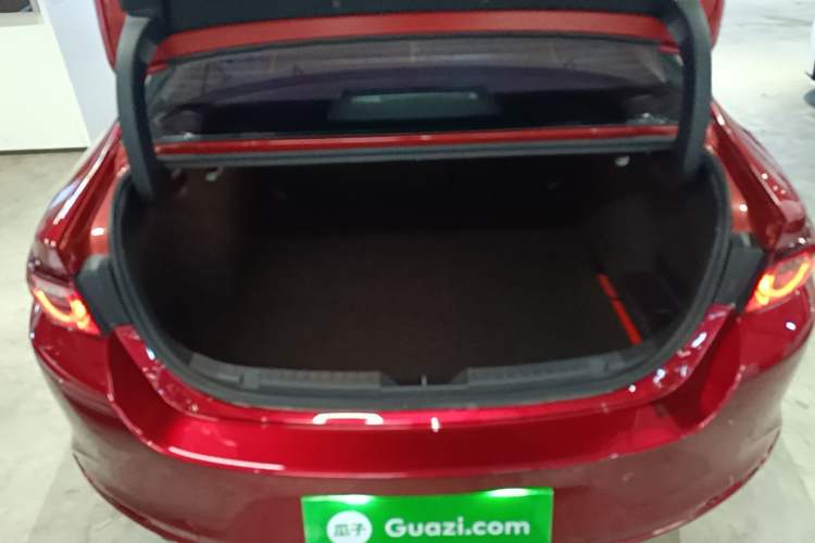 Used Mazda 3 Axela 2021 2.0L Automatic Zhiya Edition Trunk