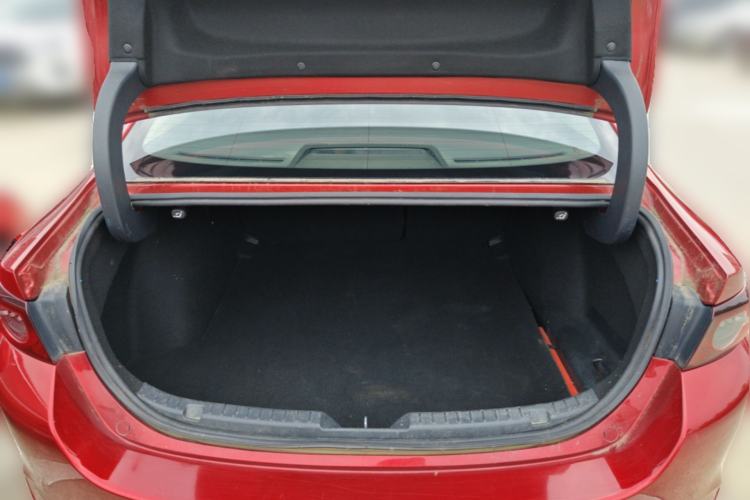 Used Mazda 3 Axela 2021 2.0L Automatic Zhiya Edition Trunk