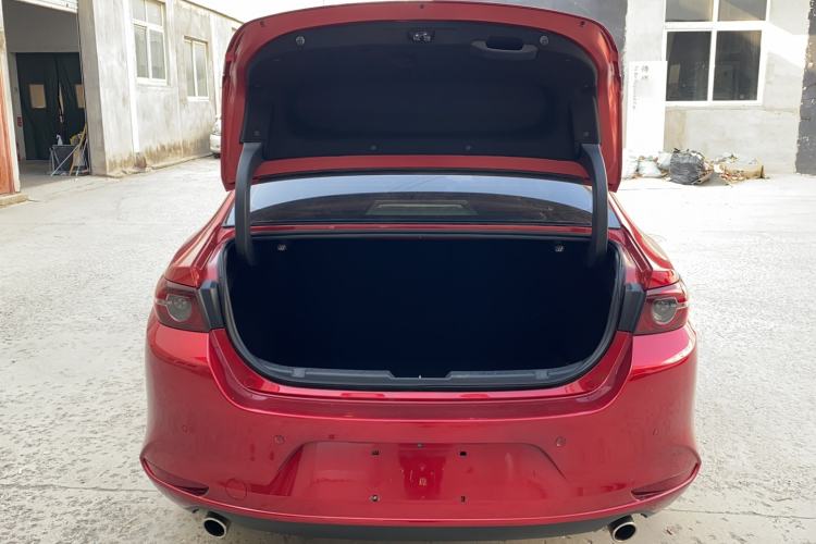 Used Mazda 3 Axela 2021 2.0L Automatic Zhiya Edition Trunk