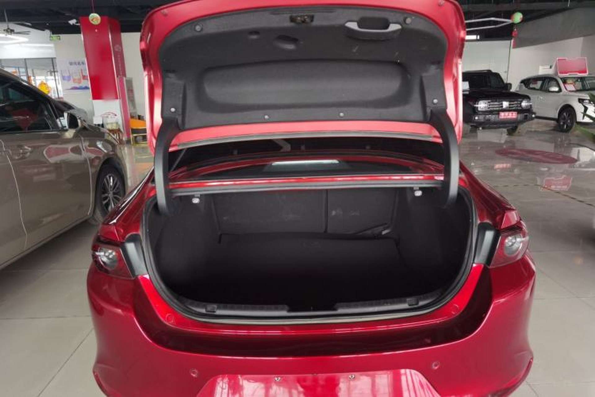 Used Mazda 3 Axela 2021 2.0L Automatic Zhiqing Edition Trunk