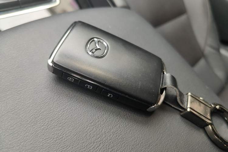 Used Mazda 3 Axela 2021 2.0L Automatic Zhiya Edition Vehicle Key