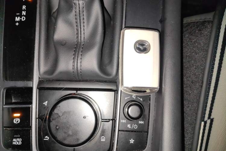 Used Mazda 3 Axela 2021 1.5L Automatic Zhiyue Edition Vehicle Key