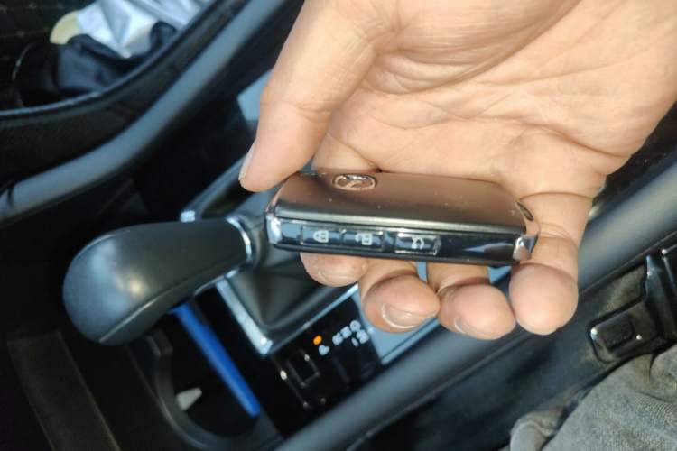 Used Mazda 3 Axela 2021 2.0L Automatic Zhiya Edition Vehicle Key