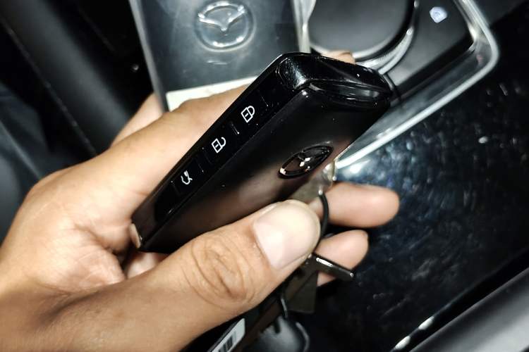 Used Mazda 3 Axela 2021 2.0L Automatic Zhiya Edition Vehicle Key