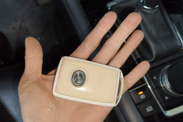 Used Mazda 3 Axela 2021 2.0L Automatic ZhiXuan Edition Vehicle Key