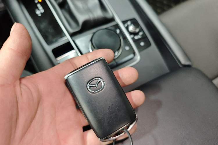 Used Mazda 3 Axela 2021 2.0L Automatic Zhiqing Edition Vehicle Key