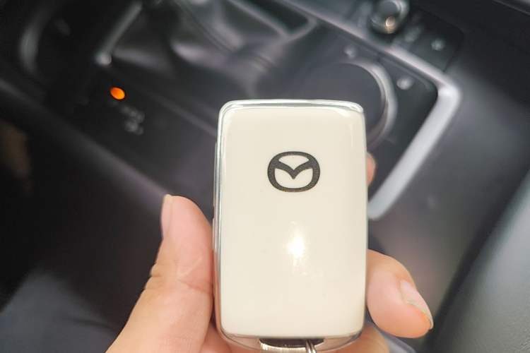 Used Mazda 3 Axela 2021 1.5L Automatic ZhiMei Edition Vehicle Key