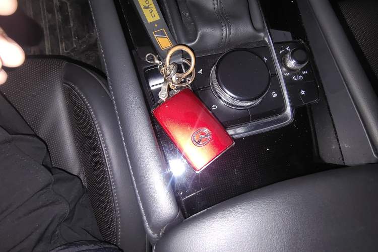 Used Mazda 3 Axela 2021 2.0L Automatic Zhiyao Edition Vehicle Key