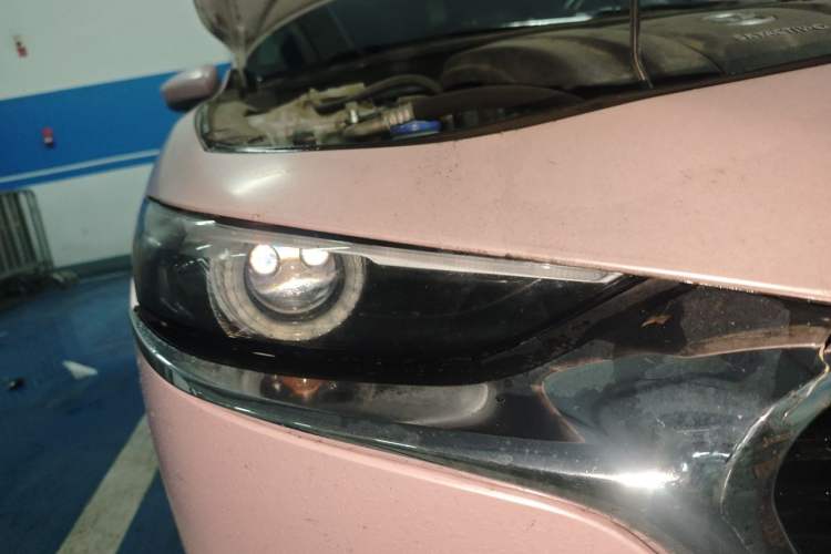 Used Mazda 3 Axela 2021 2.0L Automatic Zhiyao Edition Right Front Headlight