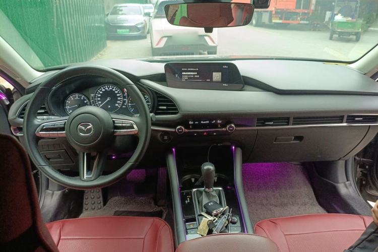 Used Mazda 3 Axela 2021 2.0L Automatic Zhiya Edition Center Console