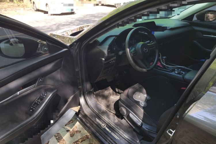 Used Mazda 3 Axela 2021 2.0L Automatic Zhiqing Edition Driver Seat