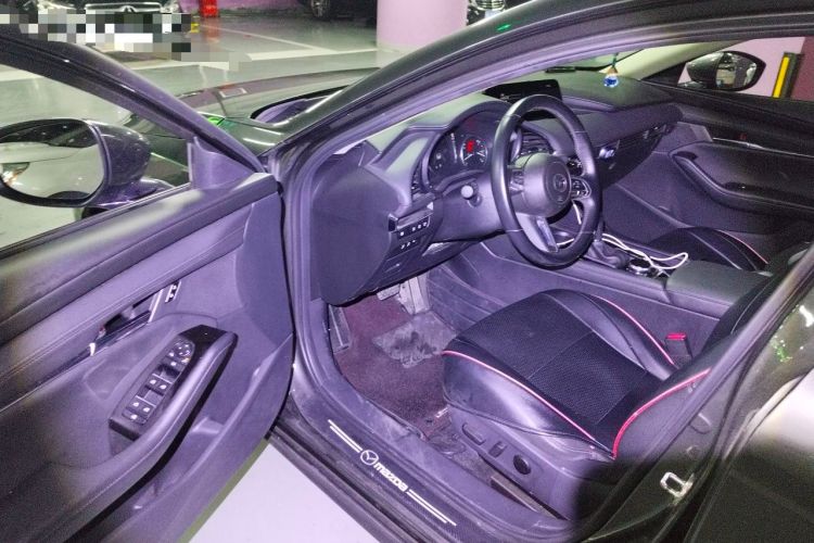 Used Mazda 3 Axela 2021 2.0L Automatic Zhiya Edition Driver Seat
