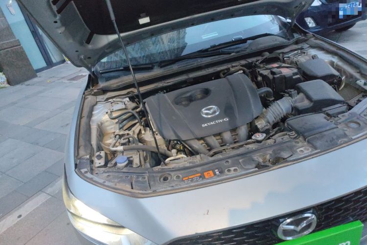 Used Mazda 3 Axela 2021 2.0L Automatic Zhiyao Edition Engine Bay Right