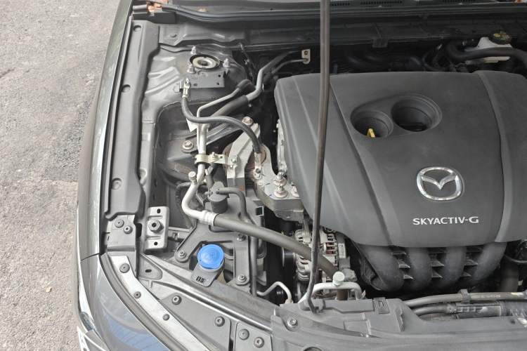 Used Mazda 3 Axela 2021 2.0L Automatic ZhiXuan Edition Engine Bay Right