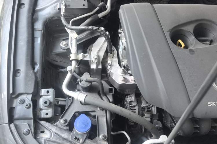 Used Mazda 3 Axela 2021 2.0L Automatic Zhiya Edition Engine Bay Right