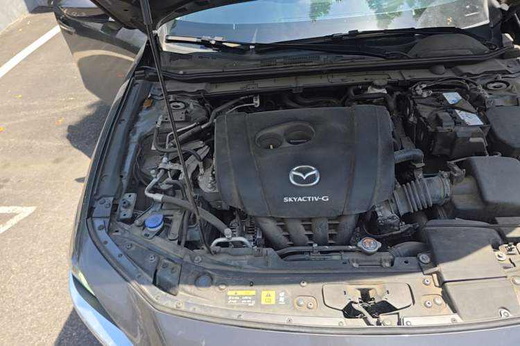 Used Mazda 3 Axela 2021 2.0L Automatic Zhiyao Edition Engine Bay Right
