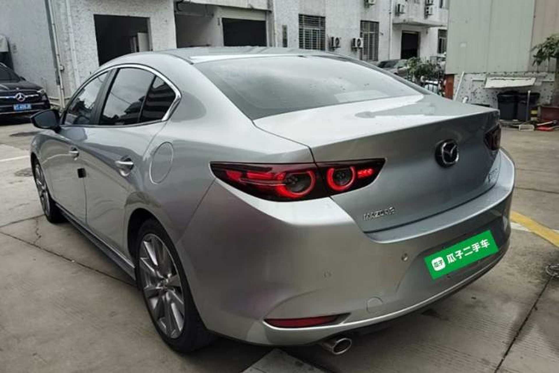 Used Mazda 3 Axela 2021 2.0L Automatic Zhiya Edition Exterior 2