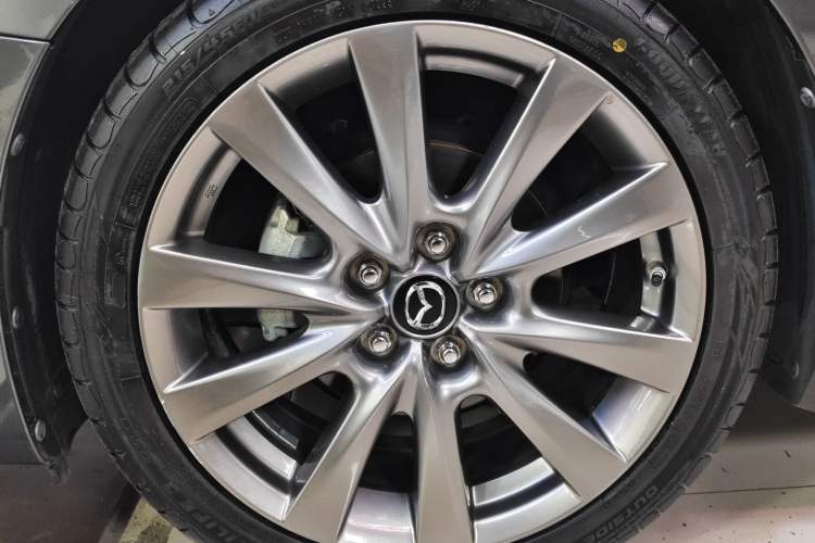 Used Mazda 3 Axela 2021 2.0L Automatic Zhiya Edition Exterior 5