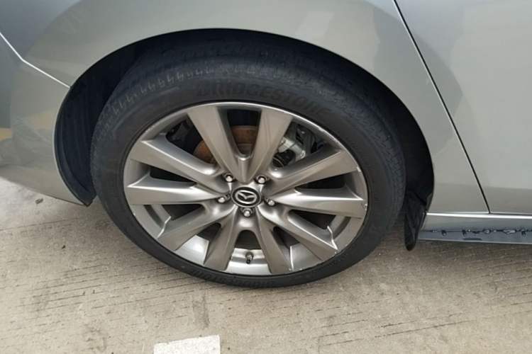 Used Mazda 3 Axela 2021 2.0L Automatic Zhiya Edition Exterior 5