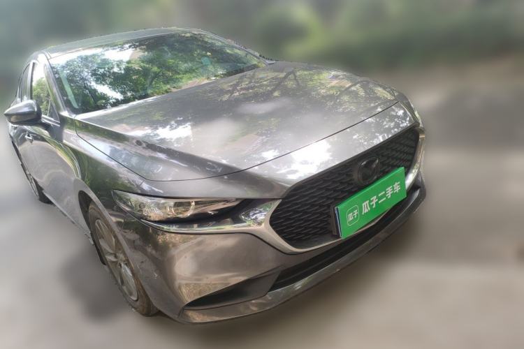 Used Mazda 3 Axela 2021 2.0L Automatic Zhiqing Edition Front Right 45 Deg