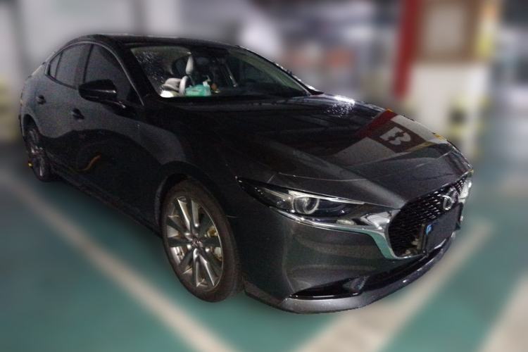 Used Mazda 3 Axela 2021 2.0L Automatic Zhiyao Edition Front Right 45 Deg