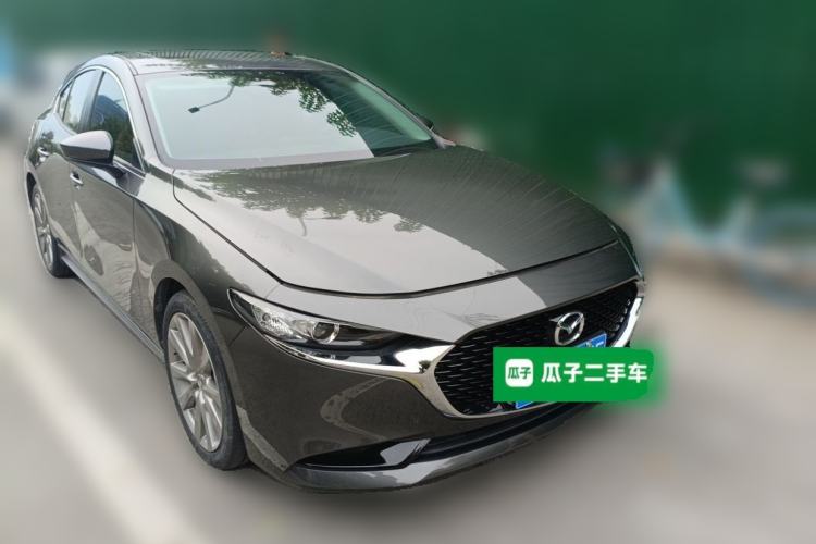 Used Mazda 3 Axela 2021 2.0L Automatic Zhiya Edition Front Right 45 Deg