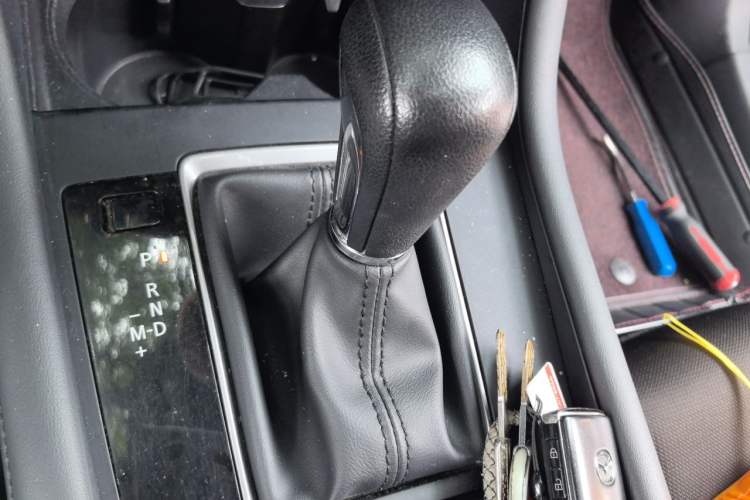 Used Mazda 3 Axela 2021 2.0L Automatic Zhiqing Edition Gear Lever