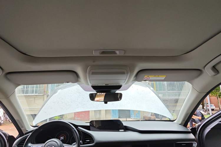 Used Mazda 3 Axela 2021 2.0L Automatic Zhi Rui Edition Headliner