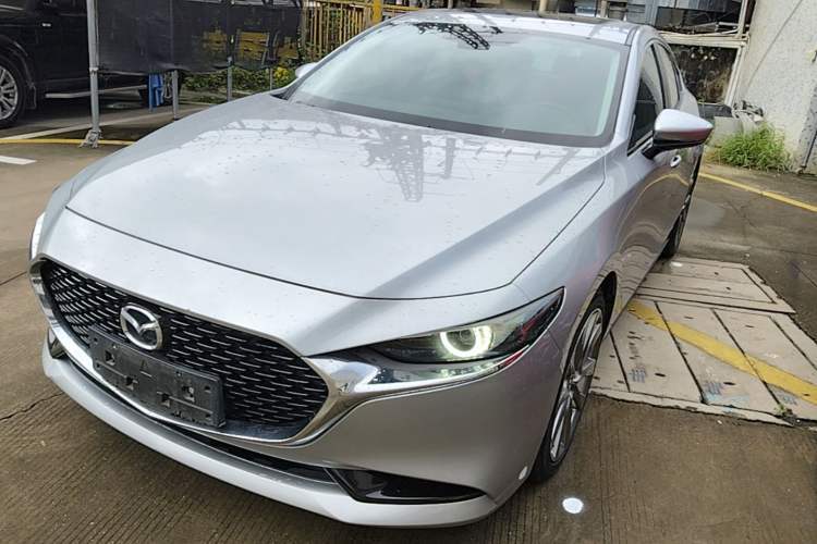 Used Mazda 3 Axela 2021 2.0L Automatic Zhiyao Edition Guazi used car, China used car export, Used car for sale, Used  cars, Cheapest cars for sale