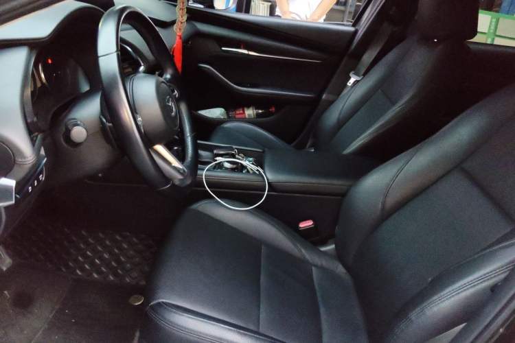 Used Mazda 3 Axela 2021 2.0L Automatic ZhiXuan Edition Left Front Seat