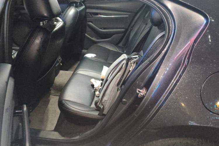 Used Mazda 3 Axela 2021 2.0L Automatic Zhiya Edition Left Rear Seat