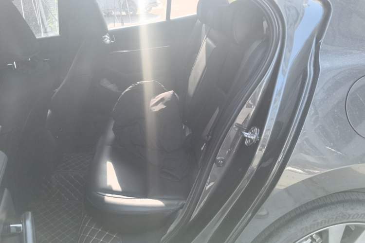 Used Mazda 3 Axela 2021 2.0L Automatic Zhiya Edition Left Rear Seat
