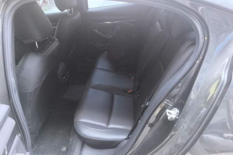 Used Mazda 3 Axela 2021 2.0L Automatic Zhiya Edition Left Rear Seat
