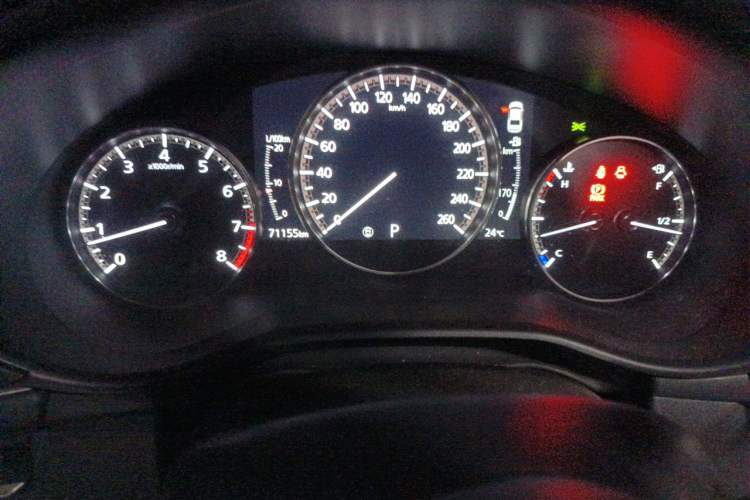 Used Mazda 3 Axela 2021 2.0L Automatic Zhiyao Edition Odometer Close Up