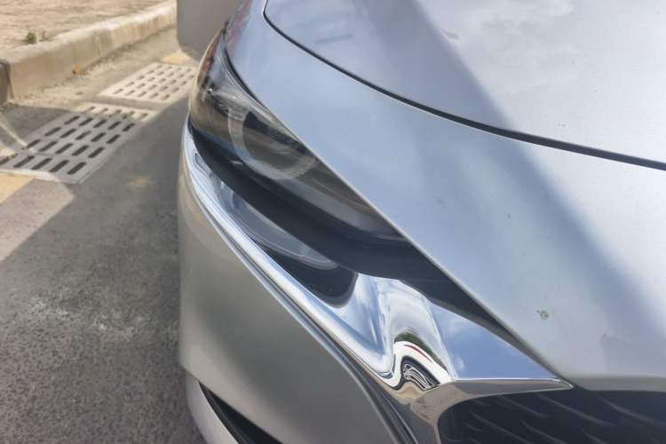 Used Mazda 3 Axela 2021 2.0L Automatic Zhiyao Edition Right Front Headlight