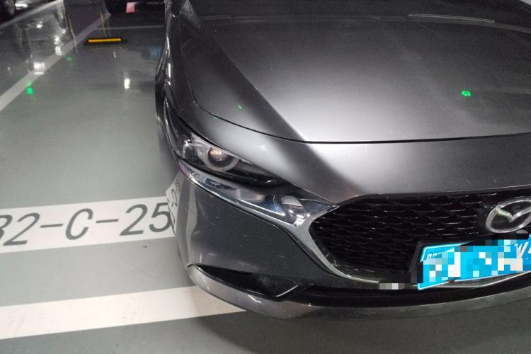 Used Mazda 3 Axela 2021 2.0L Automatic Zhiya Edition Right Front Headlight