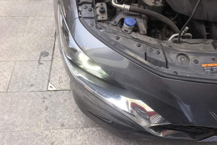 Used Mazda 3 Axela 2021 2.0L Automatic Zhiya Edition Right Front Headlight