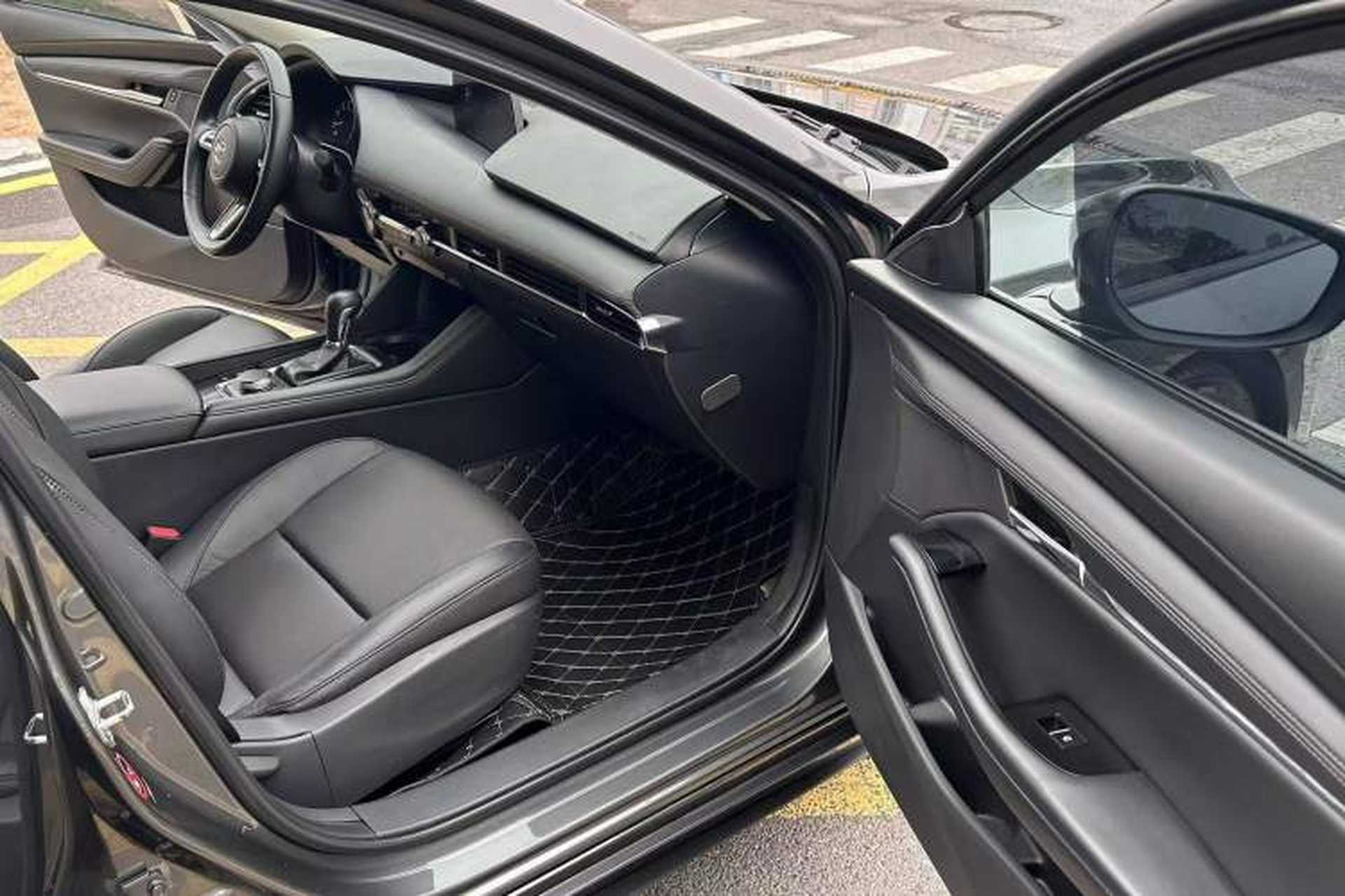 Used Mazda 3 Axela 2021 2.0L Automatic Zhiya Edition Right Front Seat