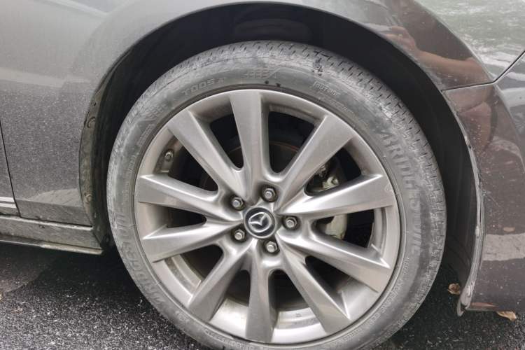 Used Mazda 3 Axela 2021 2.0L Automatic ZhiXuan Edition Right Front Wheel Hub