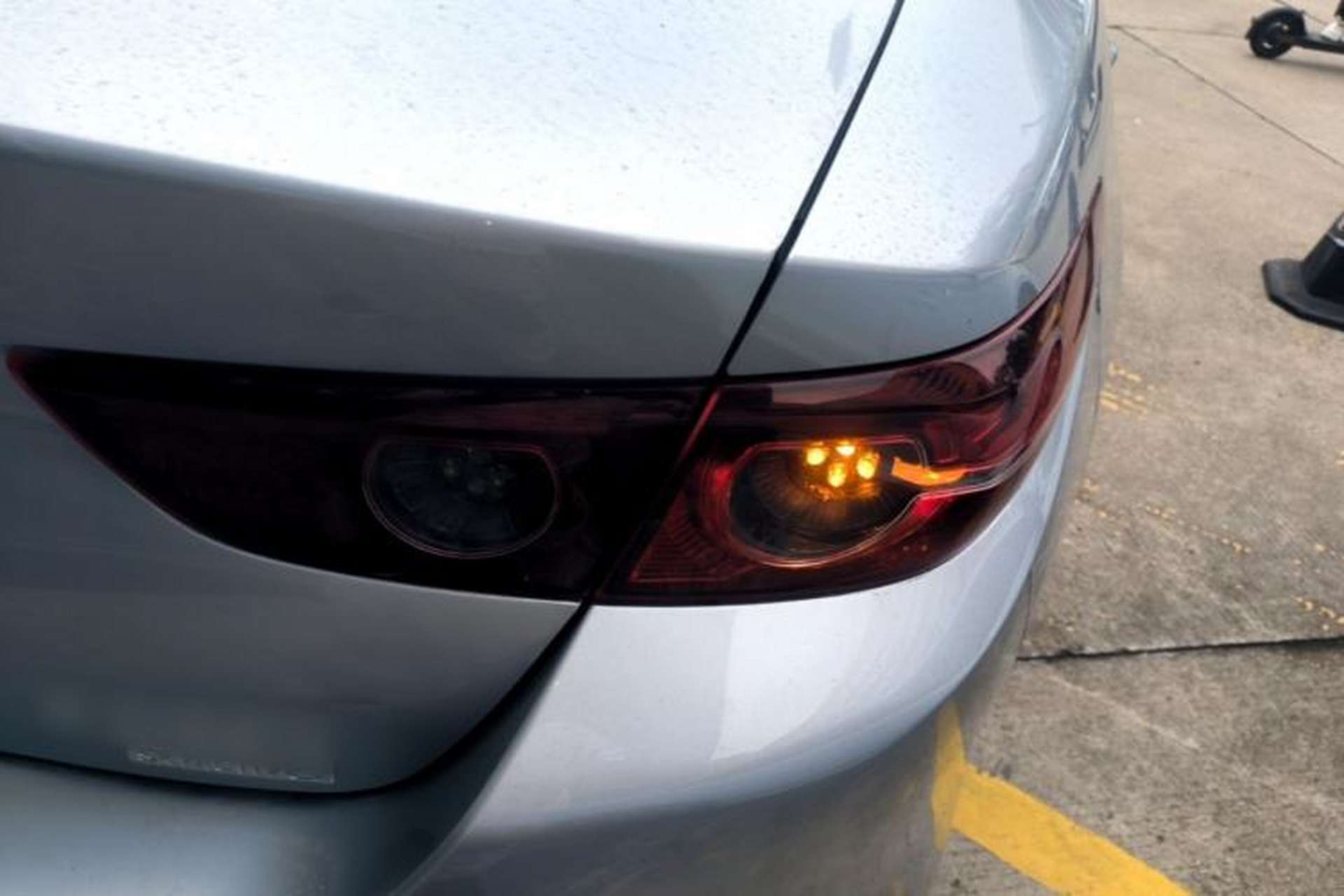 Used Mazda 3 Axela 2021 2.0L Automatic ZhiXuan Edition Right Rear Taillight
