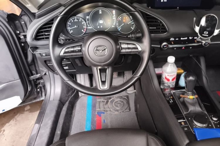 Used Mazda 3 Axela 2021 2.0L Automatic Zhi Rui Edition Steering Wheel