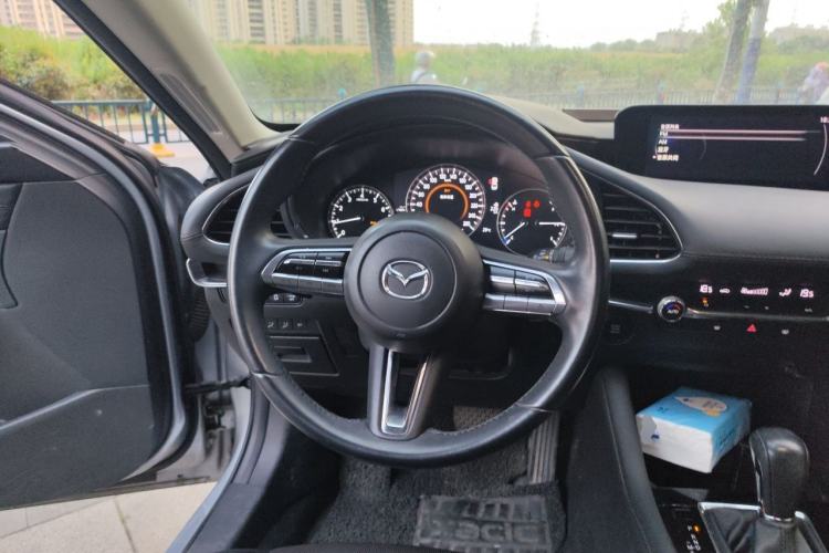 Used Mazda 3 Axela 2021 2.0L Automatic Zhiyao Edition Steering Wheel