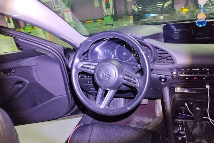 Used Mazda 3 Axela 2021 2.0L Automatic Zhiya Edition Steering Wheel