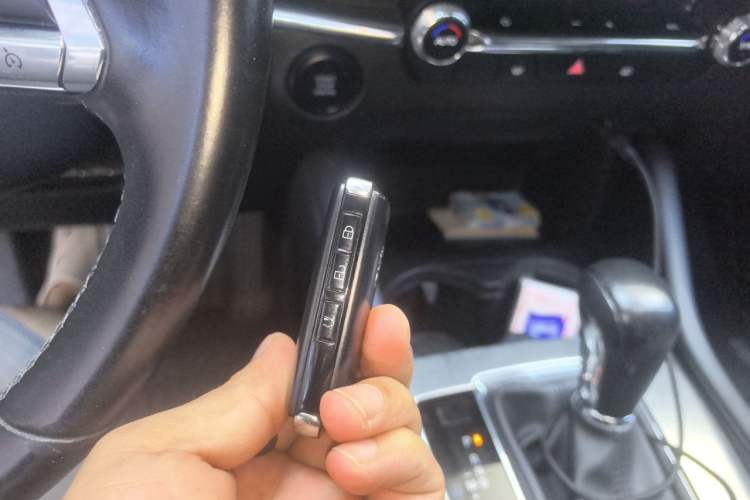 Used Mazda 3 Axela 2021 2.0L Automatic Zhiya Edition Vehicle Key