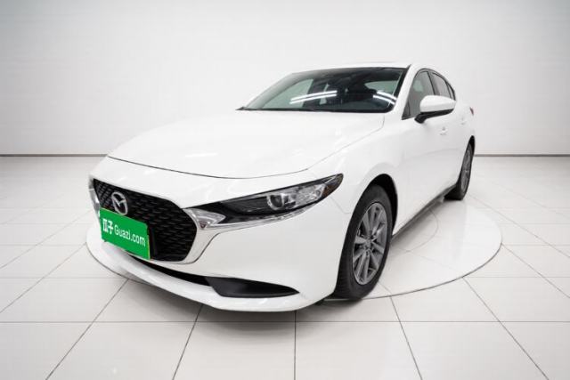 Ojetý Mazda 3 Axela 2021 2.0L Automatic Zhiqing Edition