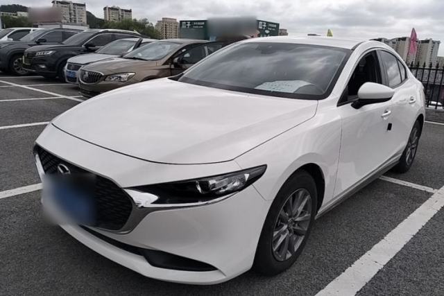Used Mazda 3 Axela 2021 1.5L Automatic ZhiMei Edition