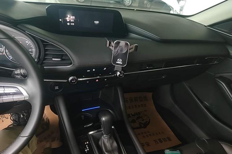 Used Mazda 3 Axela 2021 2.0L Automatic Zhiyao Edition Audio And AC Panel