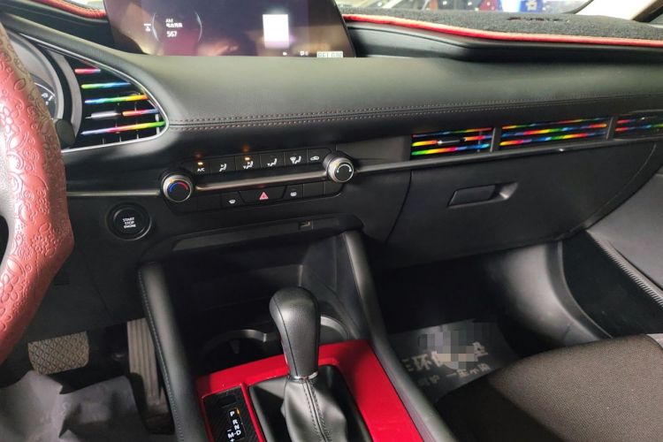 Used Mazda 3 Axela 2021 1.5L Automatic ZhiMei Edition Audio And AC Panel