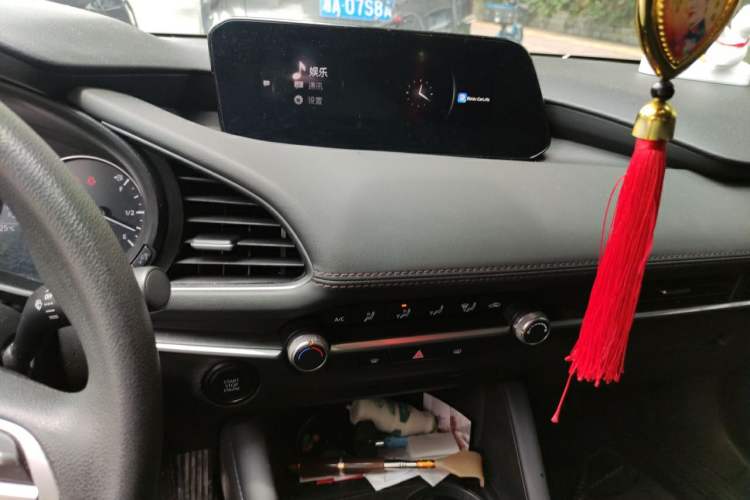 Used Mazda 3 Axela 2021 2.0L Automatic Zhiqing Edition Audio And AC Panel