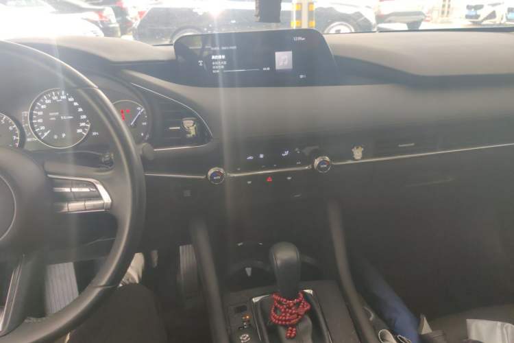 Used Mazda 3 Axela 2021 2.0L Automatic Zhiya Edition Audio And AC Panel